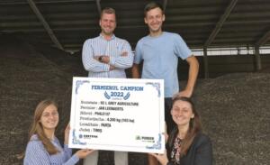 Fermierii campioni la floarea-soarelui din vestul țării 8 campioni la floarea-soarelui