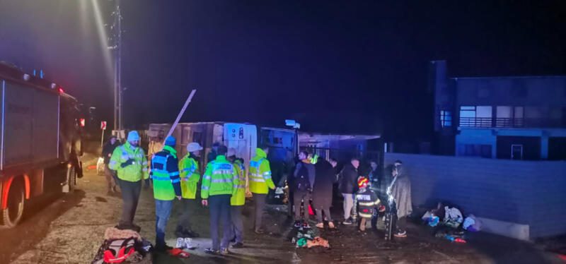 Ansamblu artistic, accident cu autocarul! S-a activat planul roșu de intervenții! 5 ansamblu artistic