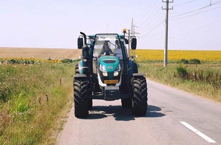 Clarificări pentru tractoriști – Condițiile pentru circulația pe drumurile publice