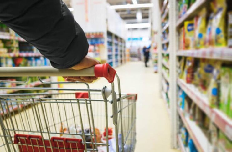 Anunțul Ministerului Economiei: De la 1 iulie se renunță la plafonarea prețurilor la alimente de bază!