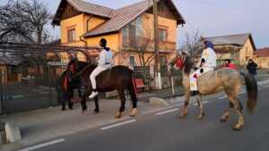Colind călare pe cai, obicei unic la români 5 colindători