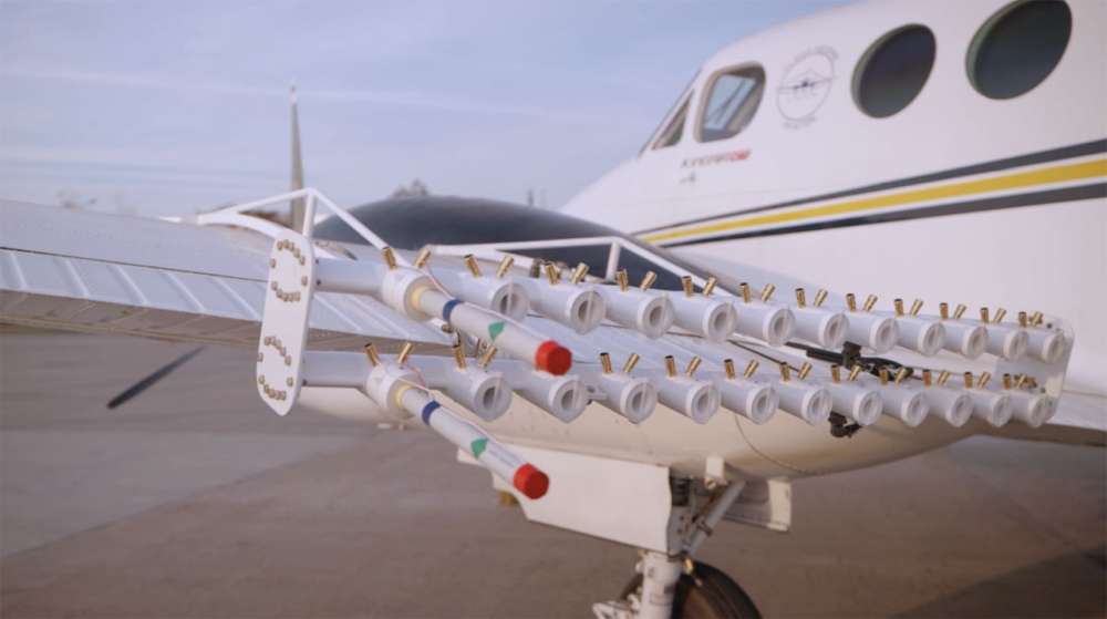 Știați că o româncă a provocat prima ploaie artificială din lume, în Bărăgan? 3 Avion IAA interventii atmosfera 3