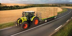 Noul ARION 570 CMATIC: cel mai puternic model cu patru cilindri din gama de tractoare CLAAS Advertorial ARION 570