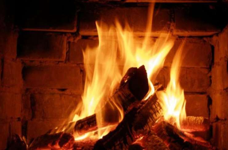 Gata cu încălzirea pe lemne? Ce spune ministrul Mediului