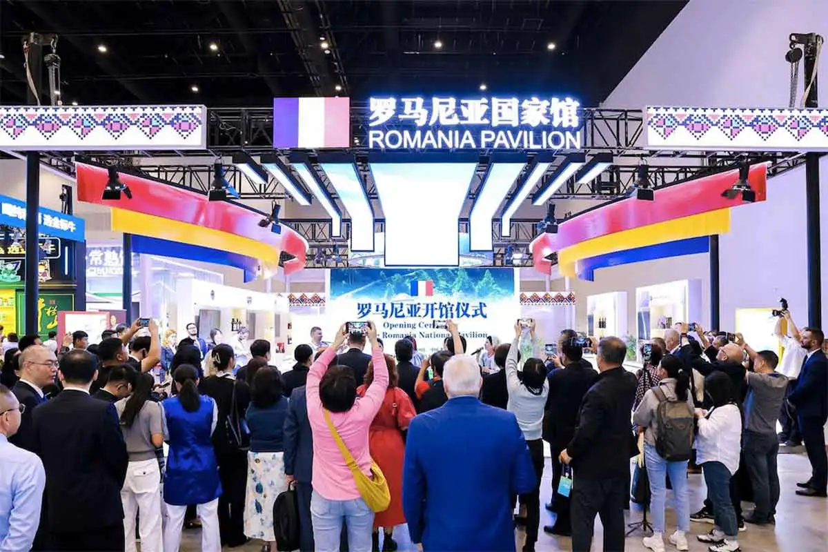 Telemeaua de Sibiu i-a cucerit pe chinezi! Premiată la expoziția internațională GIPE 2025 2 Telemeaua de Sibiu i-a cucerit pe chinezi! Premiată la expoziția internațională GIPE 2025 Telemeaua de Sibiu i-a cucerit pe chinezi! Premiată la expoziția internațională GIPE 2025 Actualitate Telemeaua de Sibiu,GIPE 2025