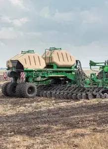 ITAGRI, nouă identitate și recorduri la AgriPlanta 2026: 80 de utilaje Grim vândute în România și un deceniu alături de Great Plains Tehnologii si utilaje ITAGRI