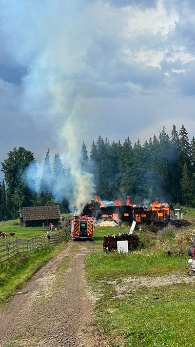 Sute de hectare au ars în Moldova! Canicula face ravagii Stiri agricole caniculă,incendiu